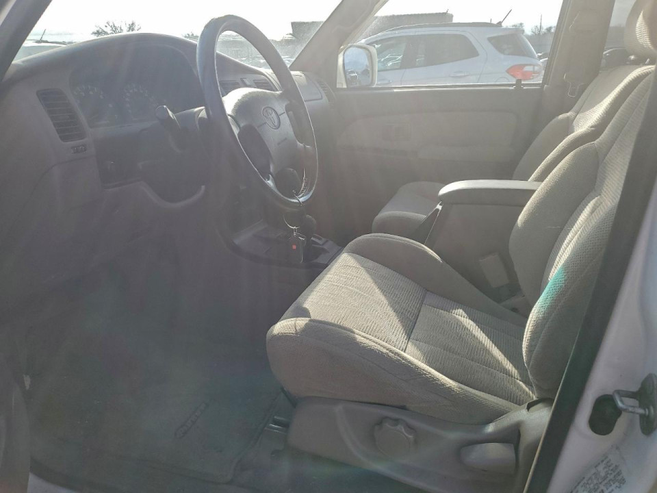 Toyota 4RUNNER 2000 — Copart
