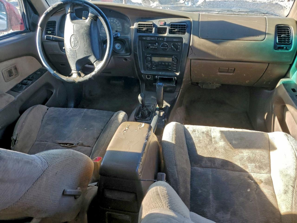 Toyota 4RUNNER 2000 — Copart