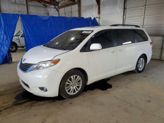 Toyota SIENNA XLE 7-PASSENGER AUTO ACCESS SEAT 2011 — Copart