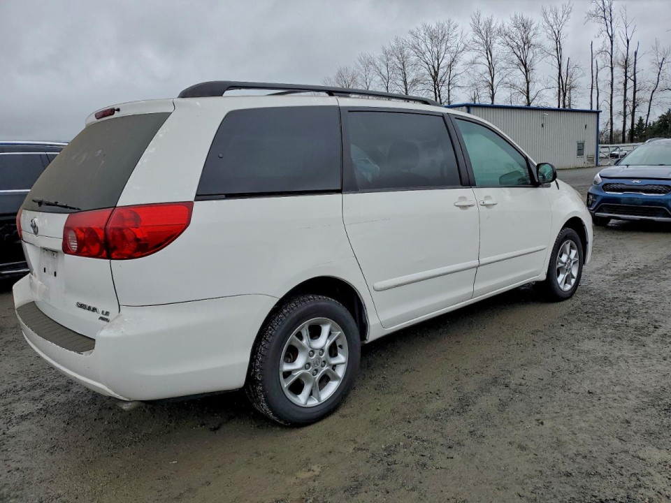 Toyota SIENNA LE 2006 — Copart