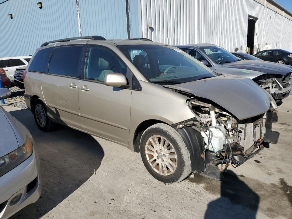 Toyota SIENNA XLE 2010 — Copart