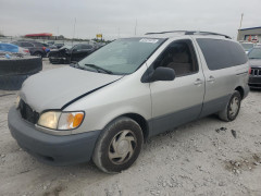 Toyota SIENNA LE 2002 — Copart