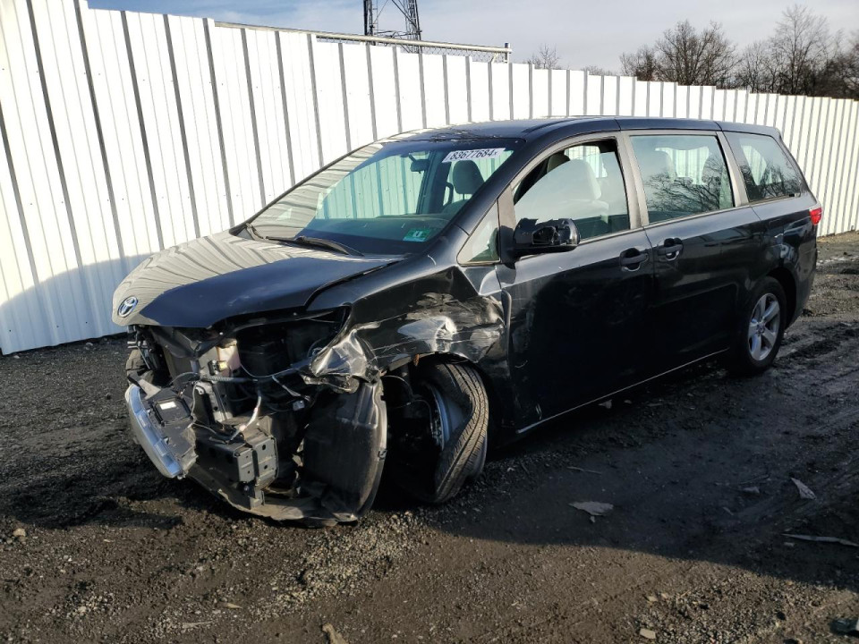 Toyota SIENNA 2016 — Copart
