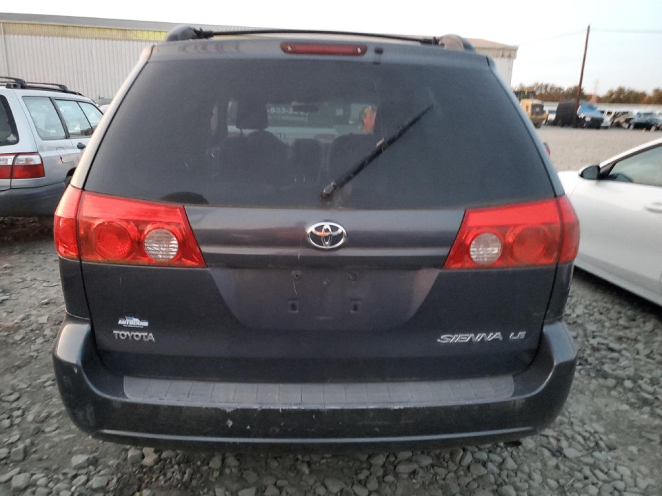 Toyota SIENNA CE 2009 — Copart