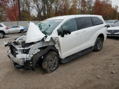 Toyota SIENNA LE 2024 — Copart