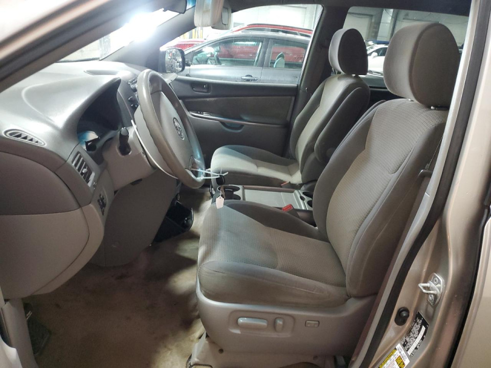 Toyota SIENNA CE 2009 — Copart