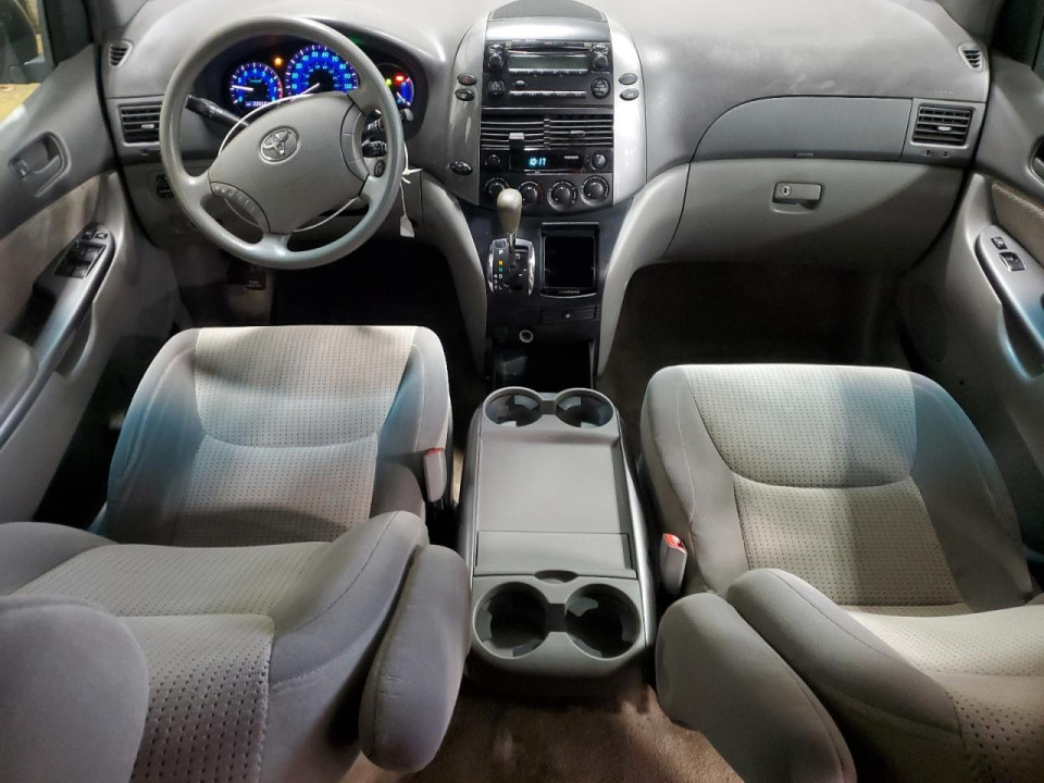 Toyota SIENNA CE 2009 — Copart