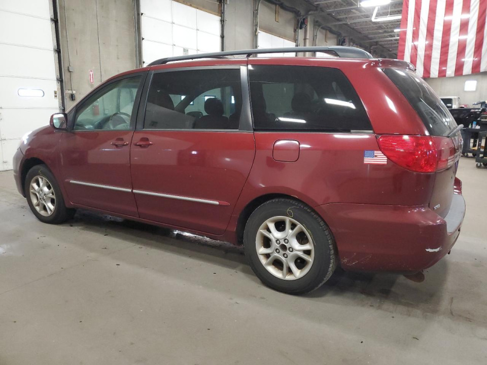 Toyota SIENNA 2005 — Copart