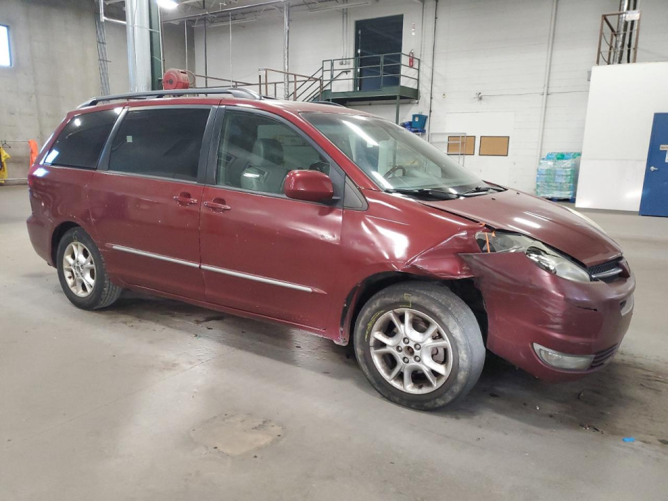 Toyota SIENNA 2005 — Copart