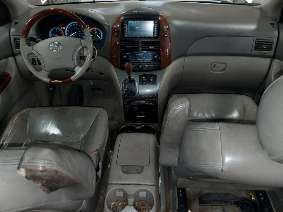 Toyota SIENNA 2005 — Copart