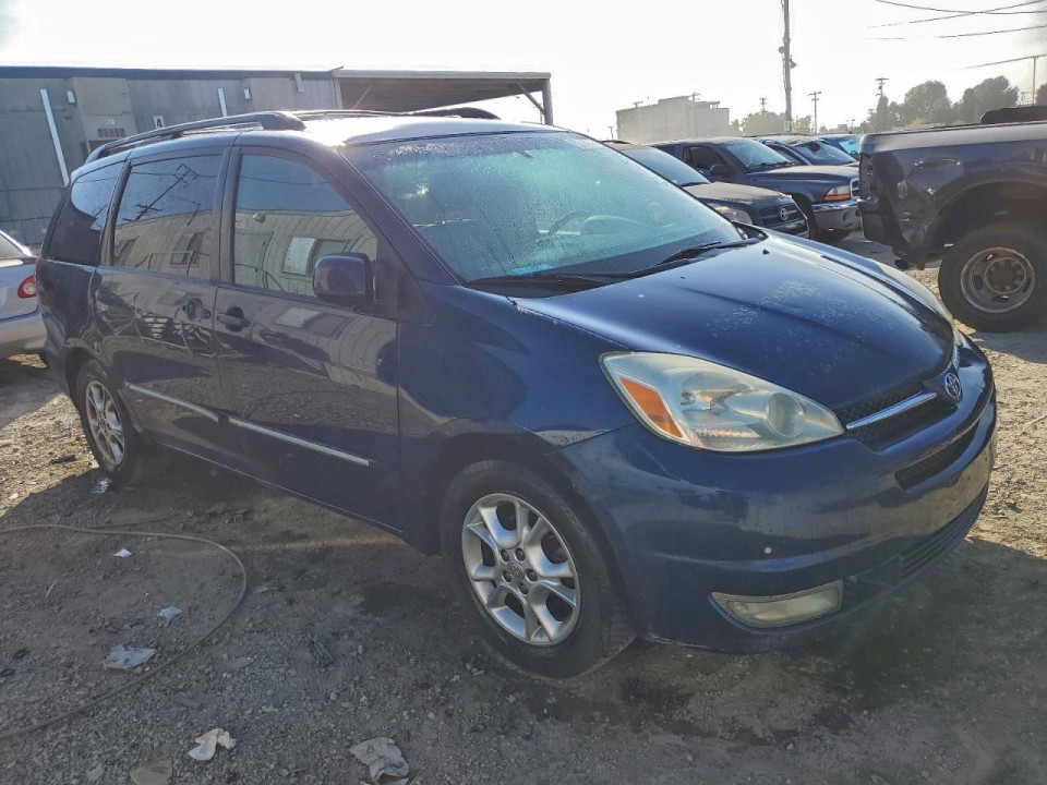 Toyota SIENNA XLE 2005 — Copart