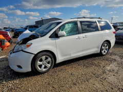 Toyota SIENNA LE 2015 — Copart