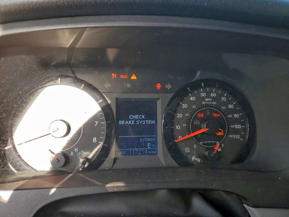 Toyota SIENNA LE 2015 — Copart