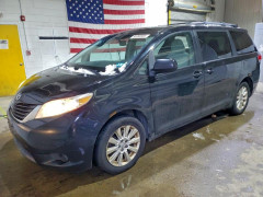 Toyota SIENNA LE 2011 — Copart