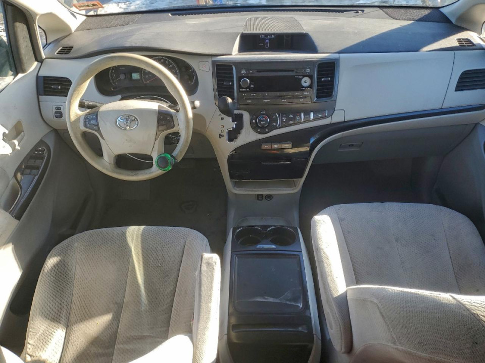 Toyota SIENNA 2013 — Copart