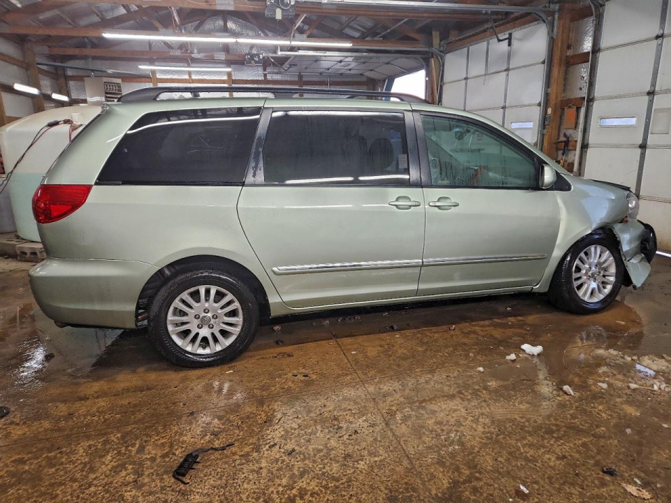 Toyota SIENNA XLE 2009 — Copart