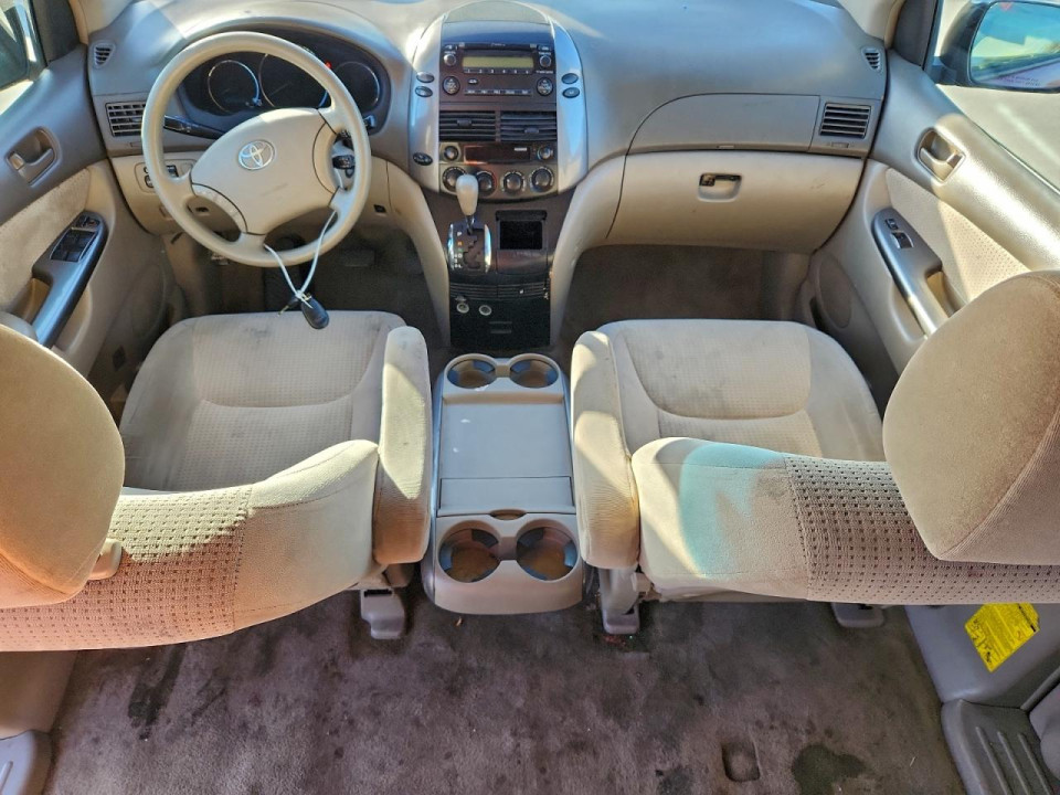 Toyota SIENNA CE 2009 — Copart
