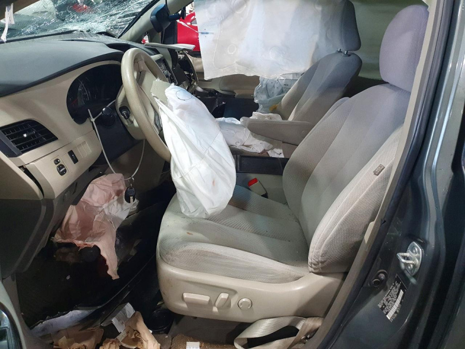 Toyota SIENNA LE 2014 — Copart
