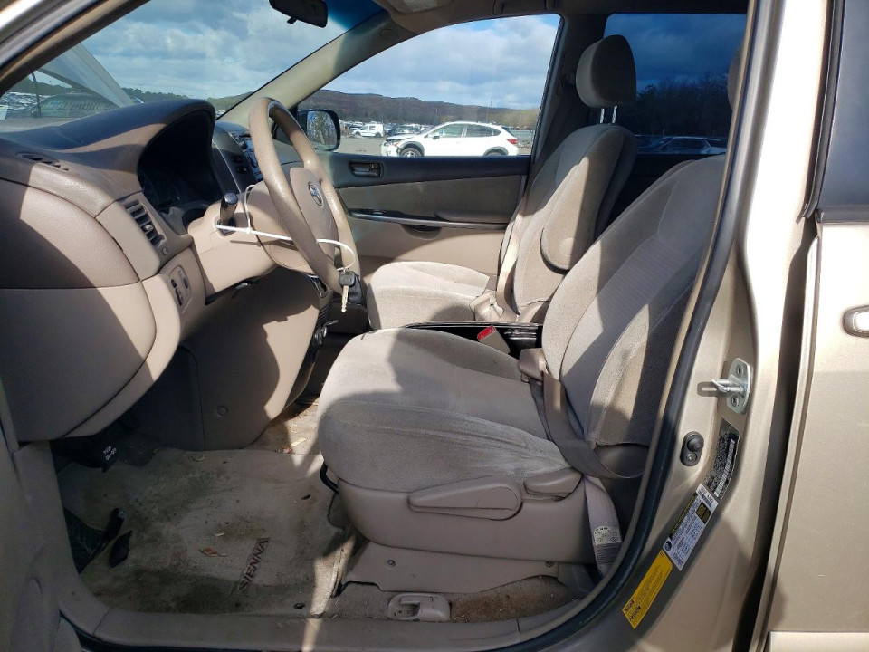 Toyota SIENNA CE 2007 — Copart