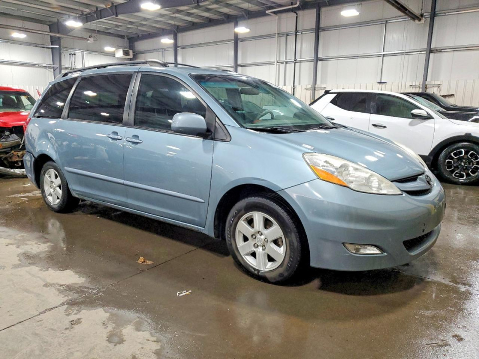 Toyota SIENNA XLE 7-PASSENGER 2007 — Copart