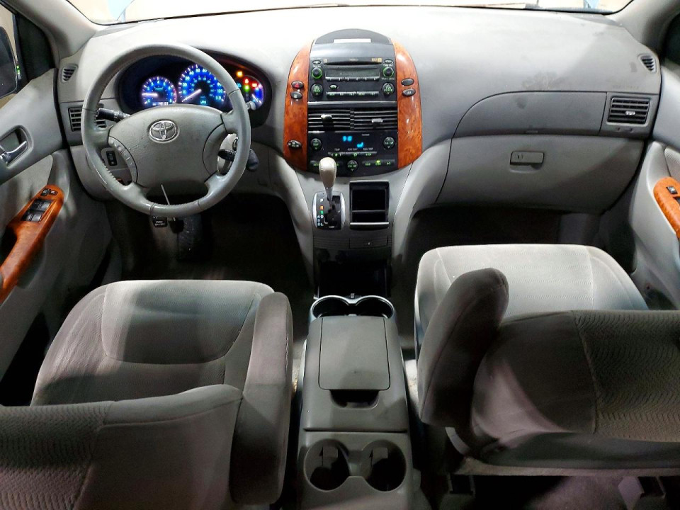 Toyota SIENNA XLE 7-PASSENGER 2007 — Copart