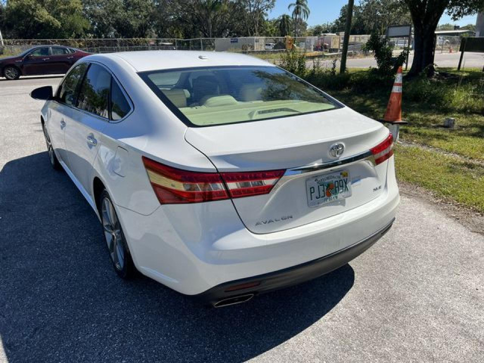 Toyota AVALON 2014 — Copart