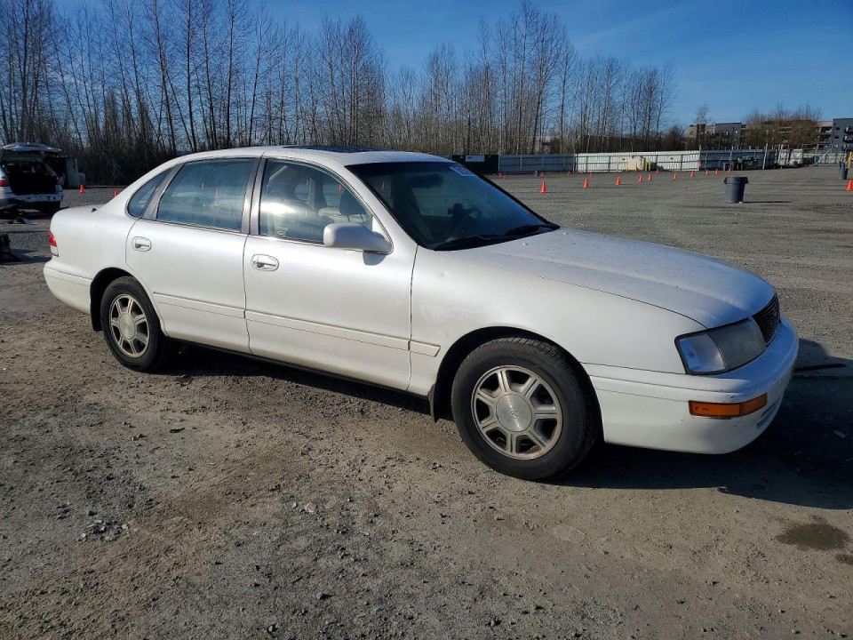 Toyota AVALON 1996 — Copart