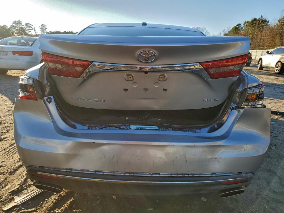 Toyota AVALON 2018 — Copart