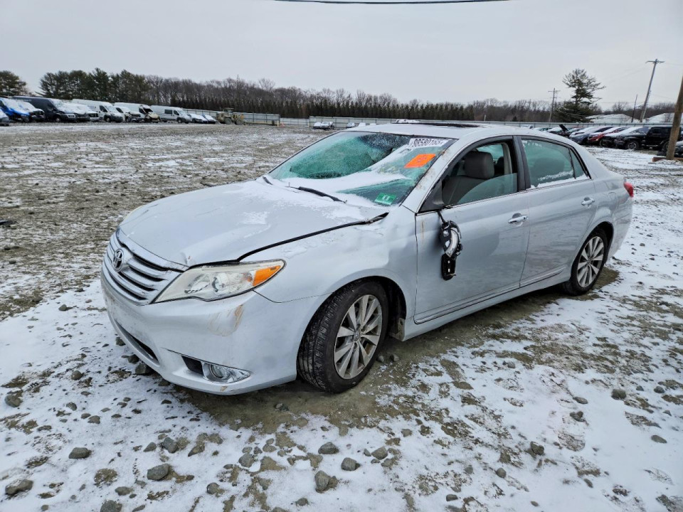 Toyota AVALON 2011 — Copart