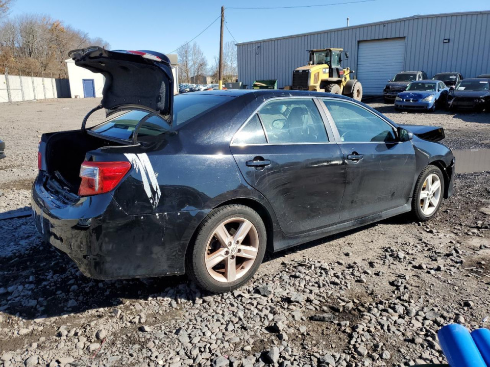 Toyota CAMRY 2012 — Copart