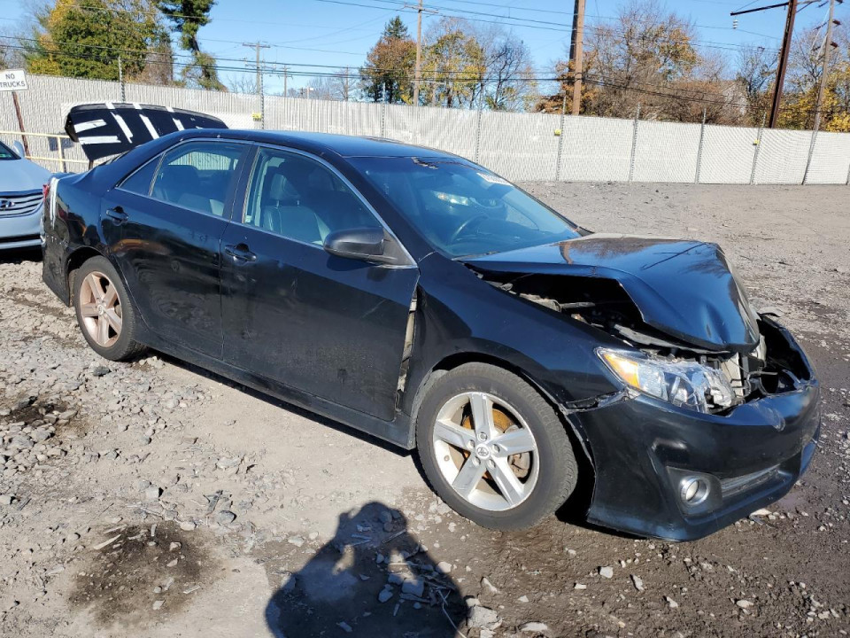 Toyota CAMRY 2012 — Copart