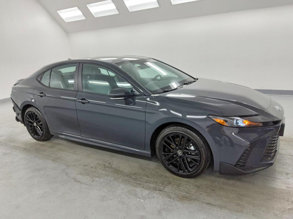 Toyota CAMRY 2026 — Copart