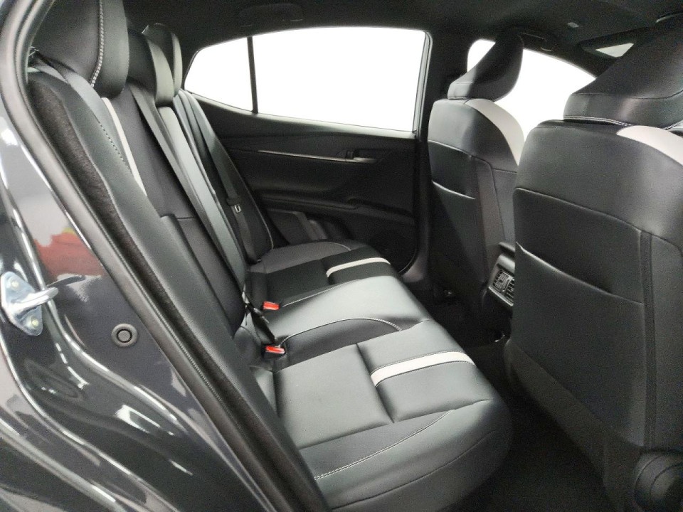 Toyota CAMRY 2026 — Copart