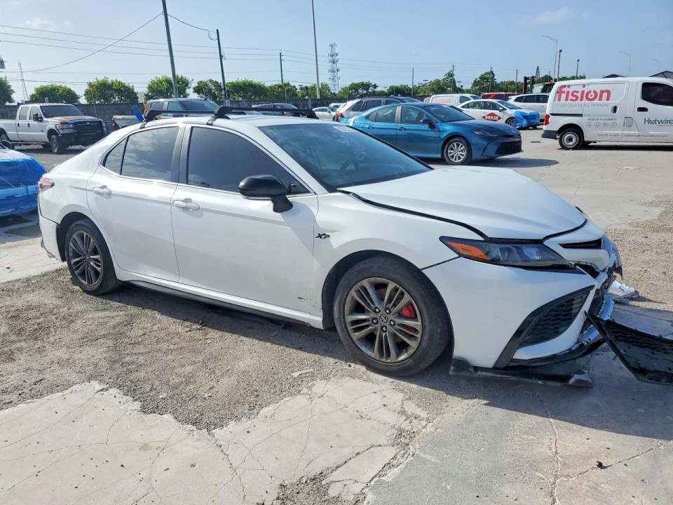 Toyota CAMRY 2023 — Copart