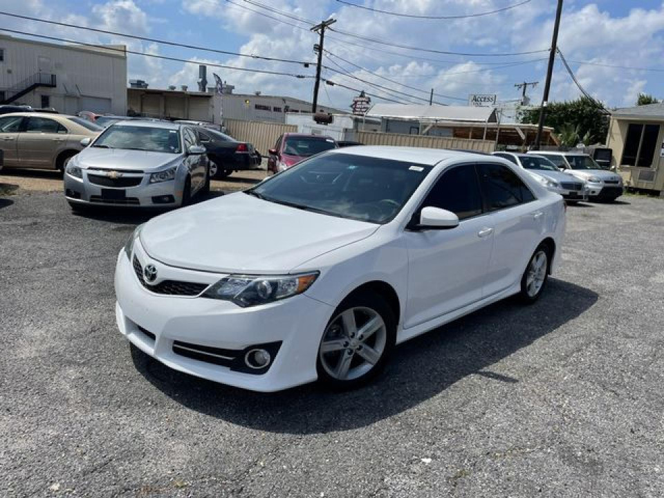 Toyota CAMRY 2014 — Copart