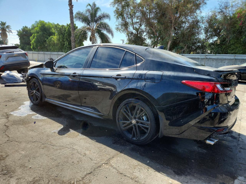 Toyota CAMRY 2026 — Copart