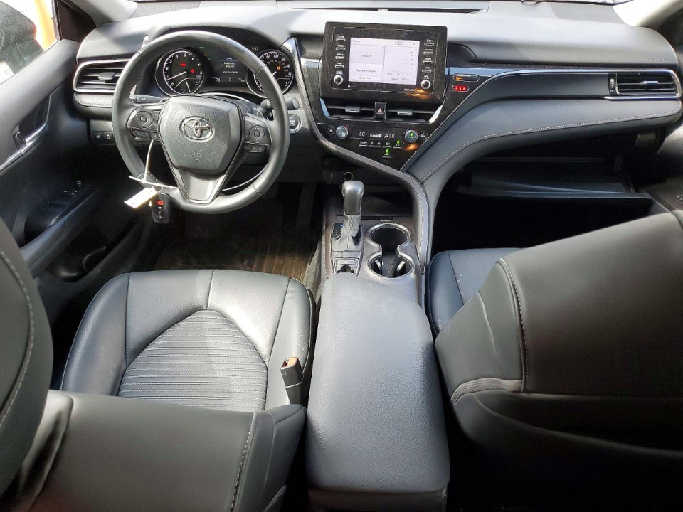Toyota CAMRY 2024 — Copart