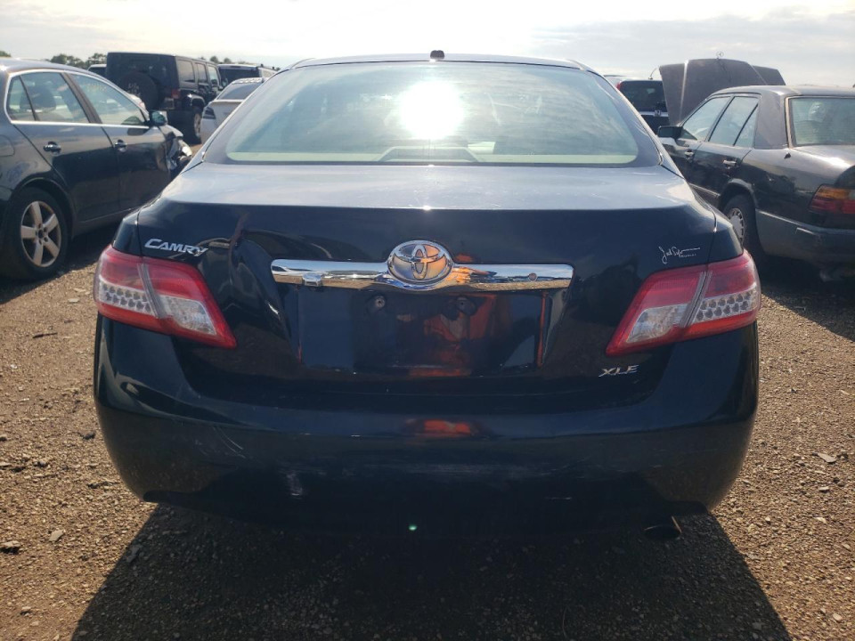 Toyota CAMRY 2011 — Copart
