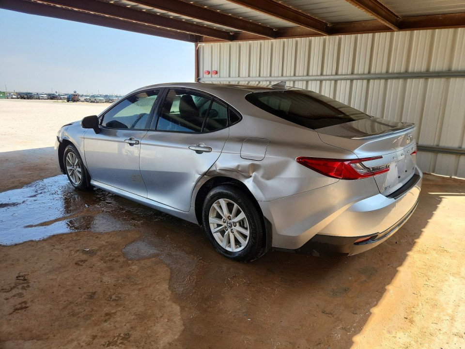 Toyota CAMRY 2025 — Copart