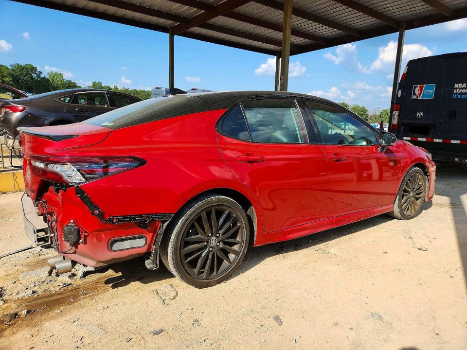 Toyota CAMRY 2024 — Copart