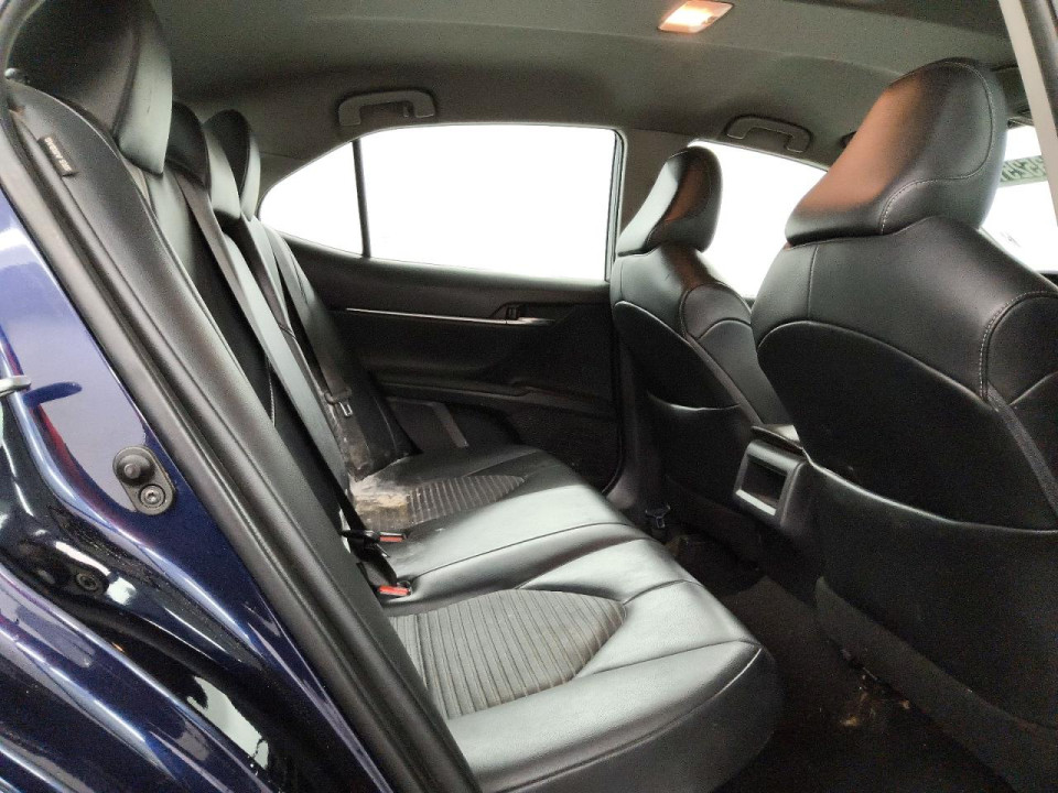 Toyota CAMRY 2021 — Copart