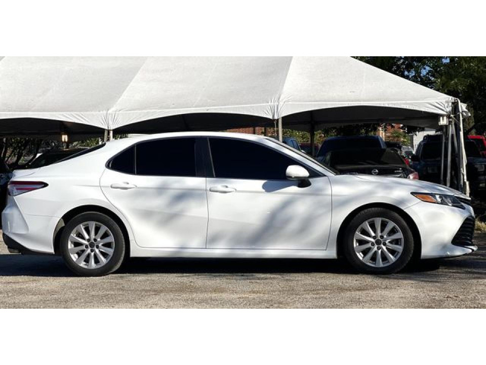 Toyota CAMRY 2018 — Copart