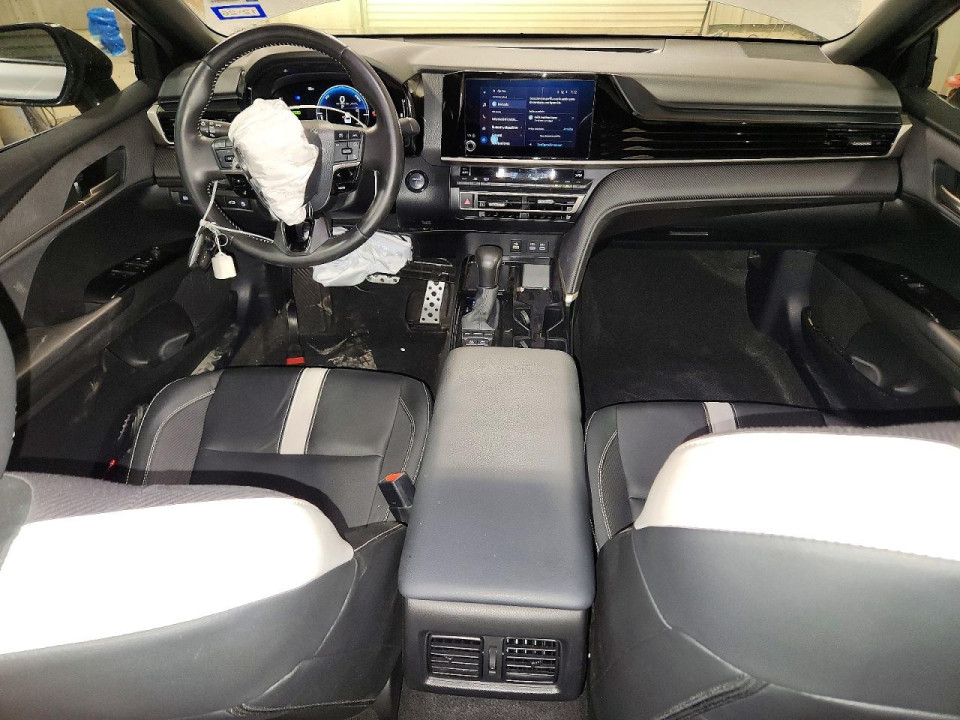 Toyota CAMRY 2025 — Copart