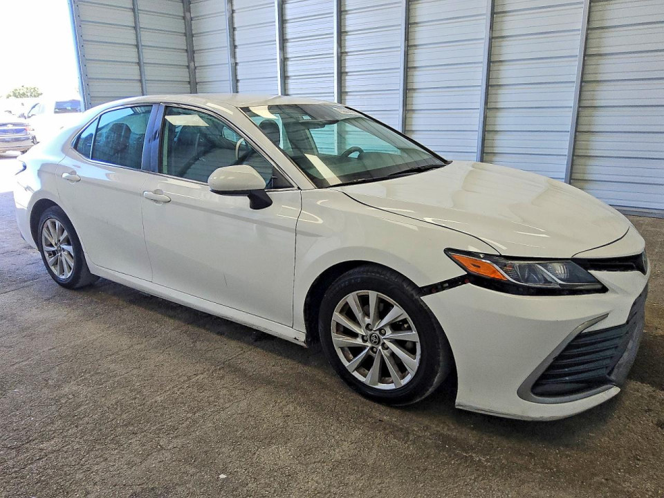 Toyota CAMRY 2021 — Copart