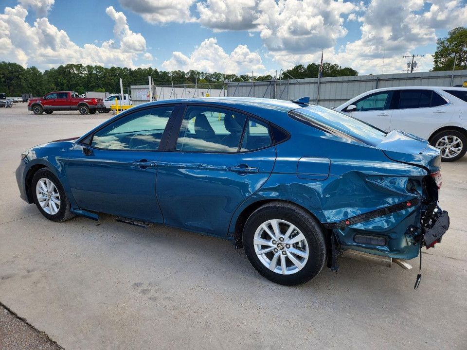 Toyota CAMRY 2026 — Copart