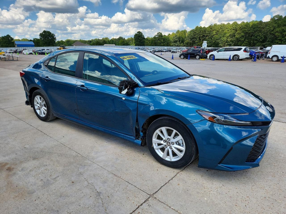 Toyota CAMRY 2026 — Copart