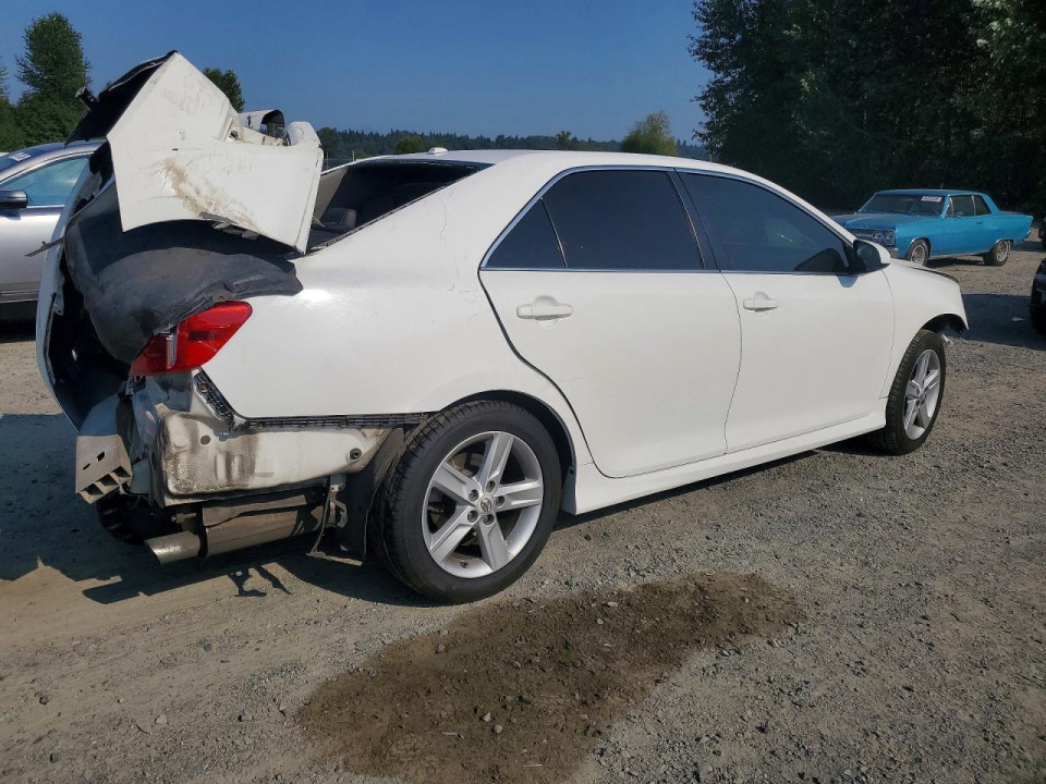 Toyota CAMRY 2012 — Copart