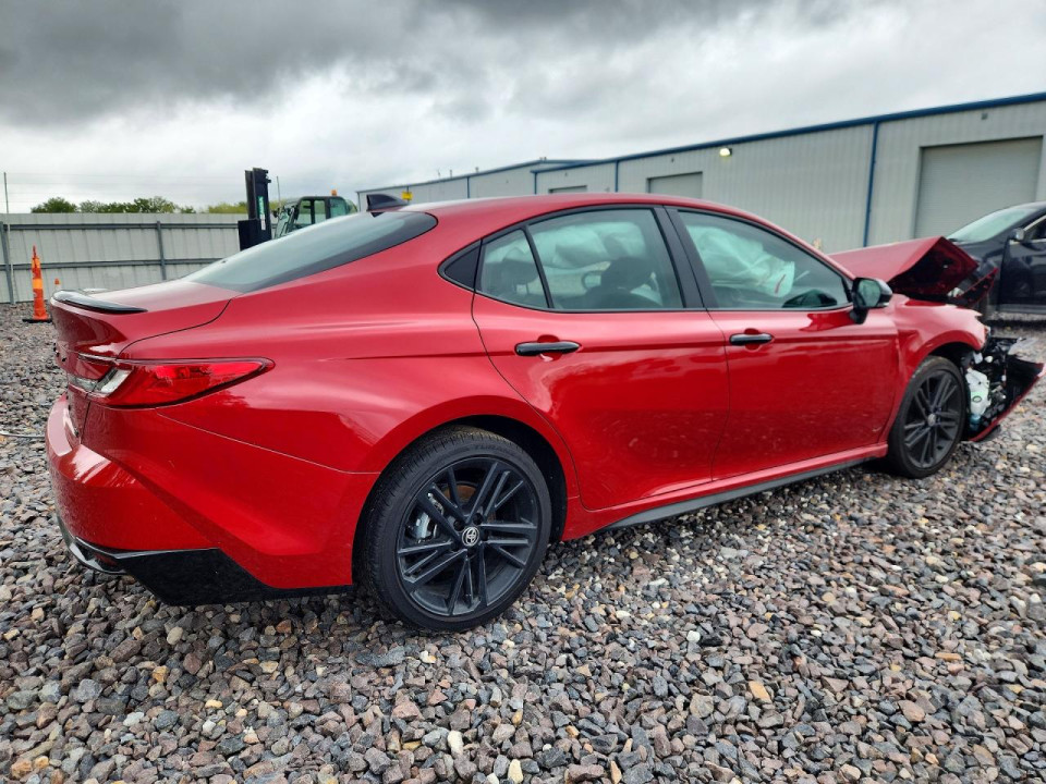 Toyota CAMRY 2026 — Copart