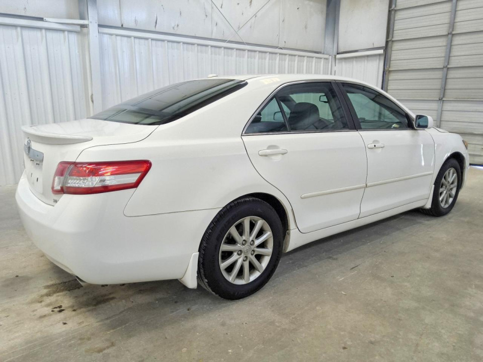 Toyota CAMRY 2011 — Copart