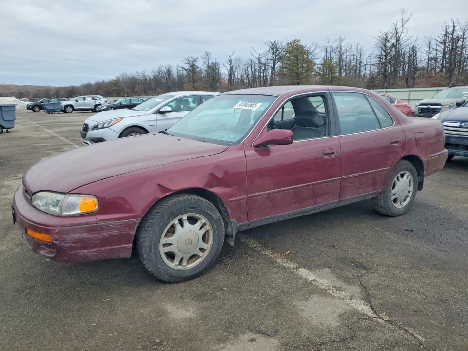 Toyota CAMRY 1996 — Copart